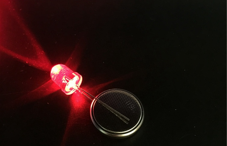 反極性LED發光二極管的封裝原理